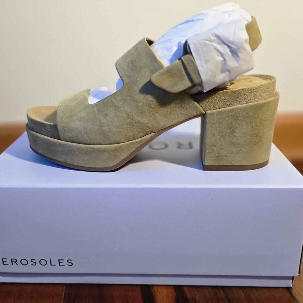 Aerosoles Women's Clarkson Olive Suede Platform Sandal